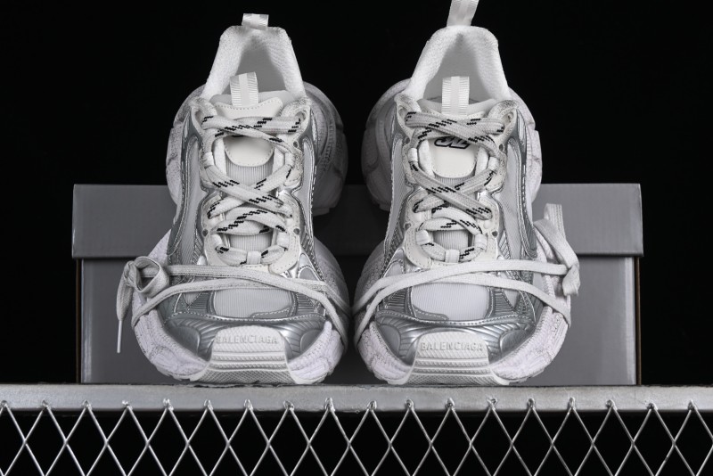 Balenciaga Phantom Sneaker - W3XL59049