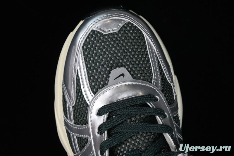 Nike V2K Runtekk 3XL Retro Low-Top Running Shoes with Shock Absorption and Anti-Slip Design - HJ4497-300