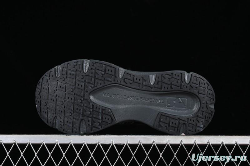 New York Yankees MLB ACE Runner Lightweight Casual Sneakers - 3ARNACE4N50BKS