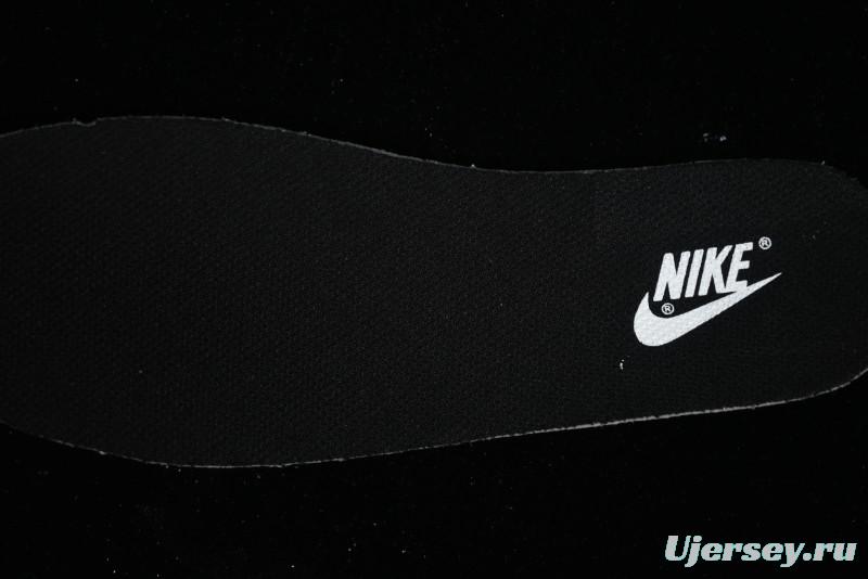 Nike Supreme x SB Dunk Low Casual Skate Shoes in Black and Beige - RM2308-237