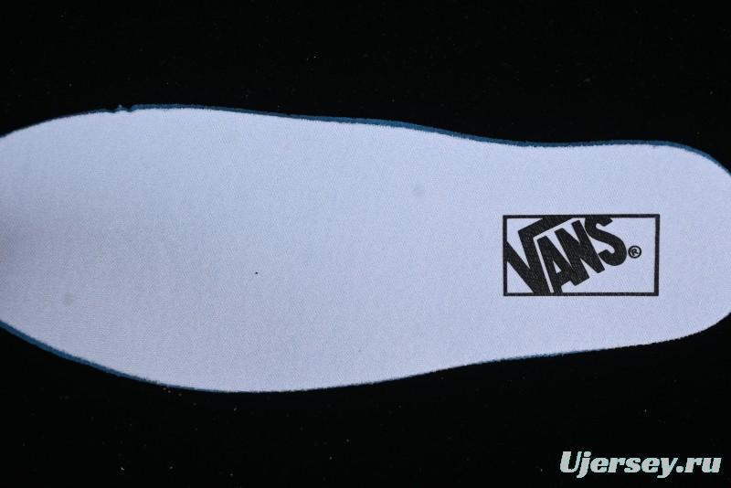 Vans Hylane Series Retro Sneakers with Iconic Side Stripes - VN000D1J9DH