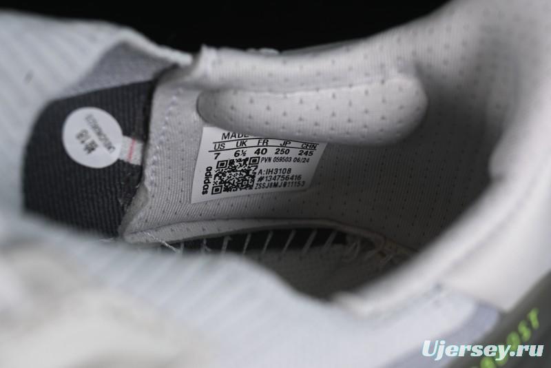 Adidas Ultraboost 5X IH3108 Running Shoes with Boost Cushioning for Men and Women