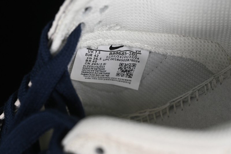 Nike SB Dunk Low Supreme Collaboration - White Dragon Scale Anniversary Custom Low-Top Casual Skate Shoes - BB8685-101
