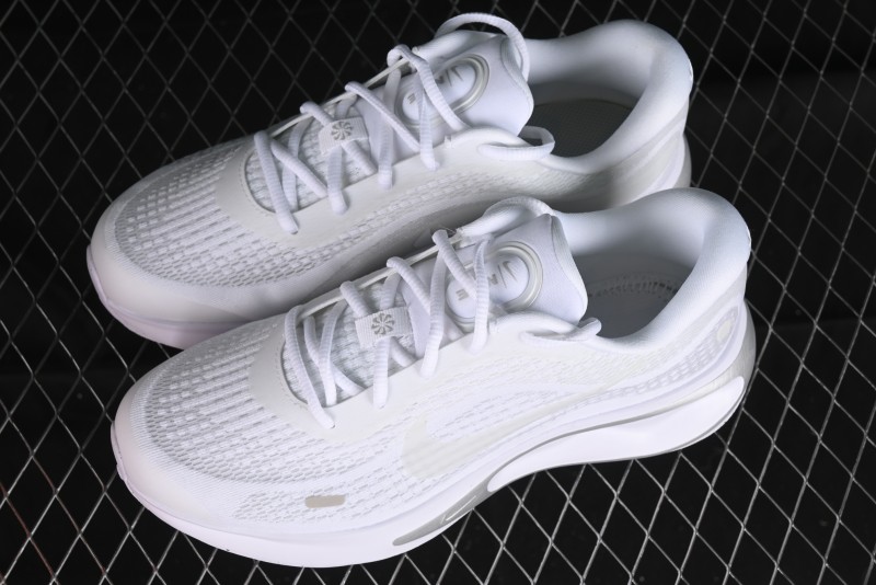 Nike Journey Run 2024 New Cushion Anti-Slip Wear-Resistant Low-Top Casual Running Shoes - FJ7765-102