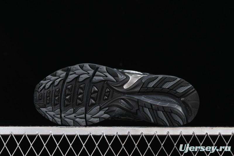 Asics Gel-Kahana Tr V4 Running Shoes with FF BLAST PLUS Cushioning - 1203A497-001