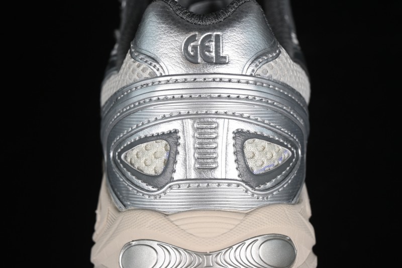 Asics Gel-Kahana TR V4 Running Shoes with FF BLAST PLUS Cushioning - 1203A497-200