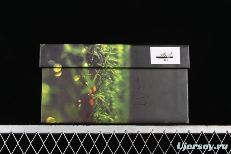 Adidas Originals Samba OG Low-Top Casual Sneakers with Panda Mischief Design - B75806