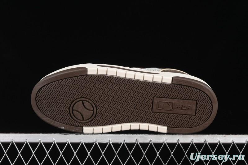 New York Yankees MLB Chunky Liner SL Canvas Sneakers with Thick Sole - 3ASXLSL4N50BRS
