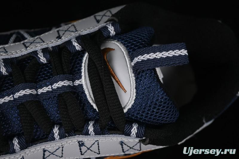 Nike Air Humara Retro Trail Running Shoes with 1990s Outdoor Style - FJ7098-300