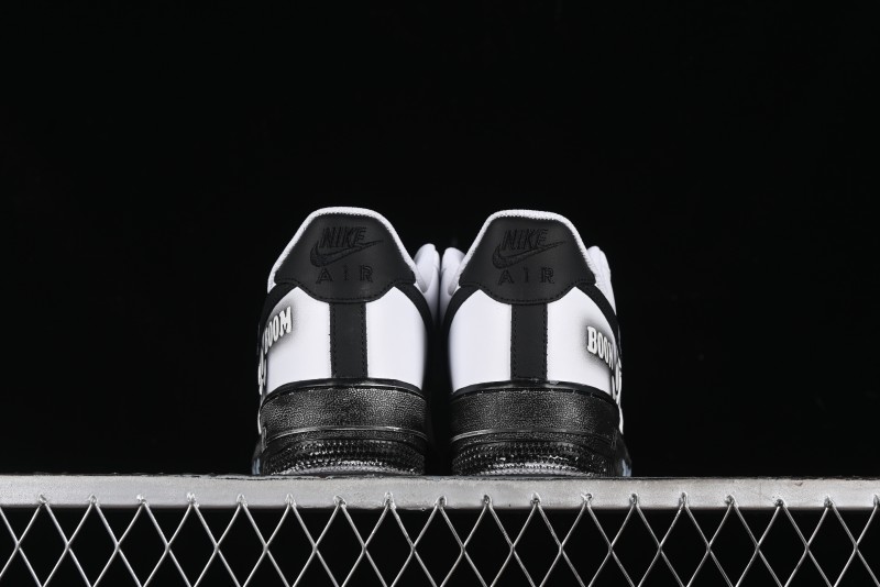 Nike Air Force 1 '07 Low Custom KAWS Bear Print Casual Sneakers - ZH0316-037