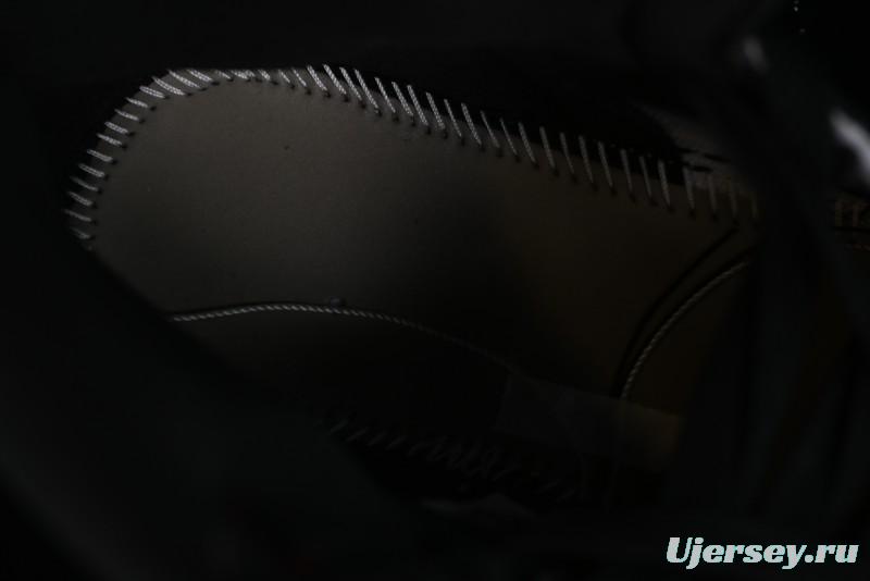 Nike Air Jordan 1 High OG Retro Basketball Shoes with Black Toe Design - DZ5485-106