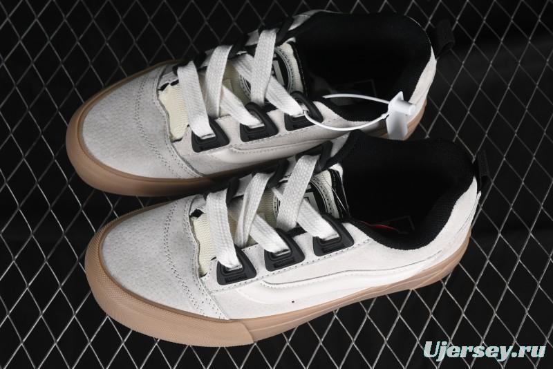 Vans Classics Knu Skool Retro Sneakers with Enlarged Toe and Thickened Tongue - VN000CZUVE1