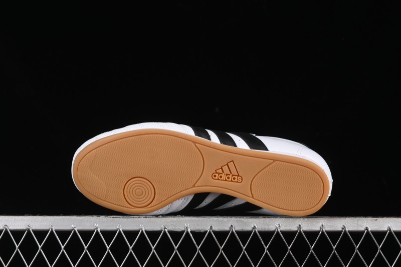 Adidas Originals Taekwondo JQ4774 Low-Top Training Shoes for Comfortable Non-Slip Workouts