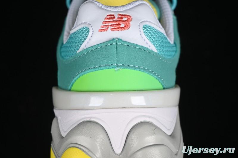 New Balance 9060 Series Hook and Loop Kids Shoes - PV9060DBT