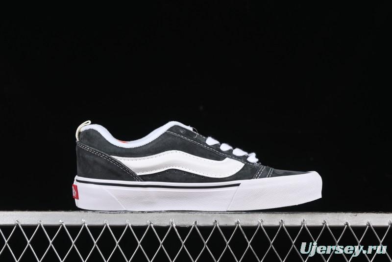 Vans Classics Knu Skool Full-Grain Leather Retro Sneakers - VN000CS0BGF