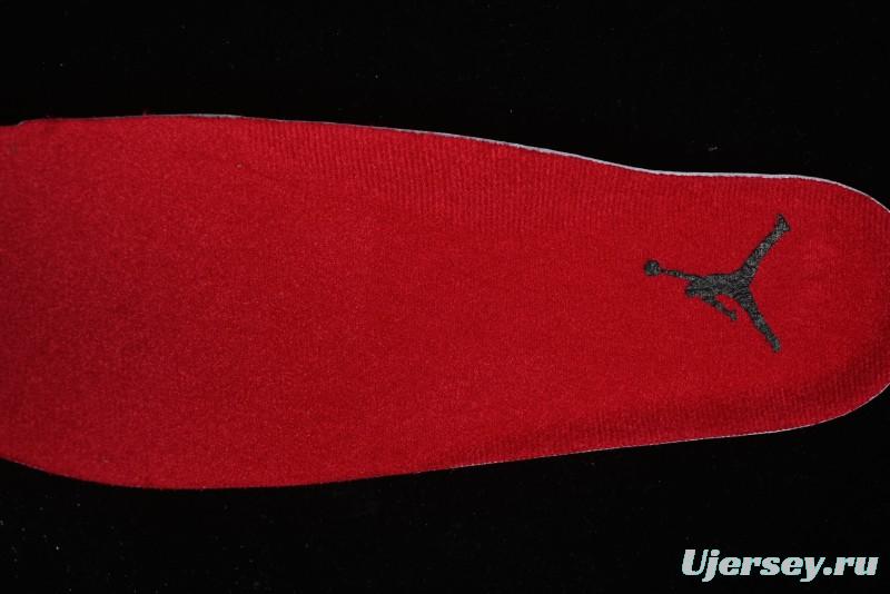 Nike Air Jordan 11 Retro "Bred Velvet" Basketball Shoes with Velvet Overlay - DB5457-061