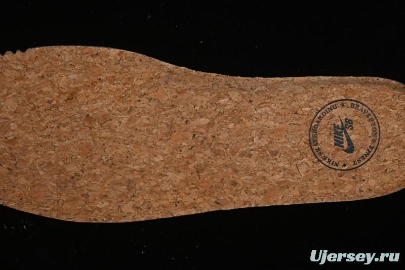 Nike SB Dunk Low Bordeaux Red Skate Shoes Collaboration with Riot Skateshop - FZ1289-200