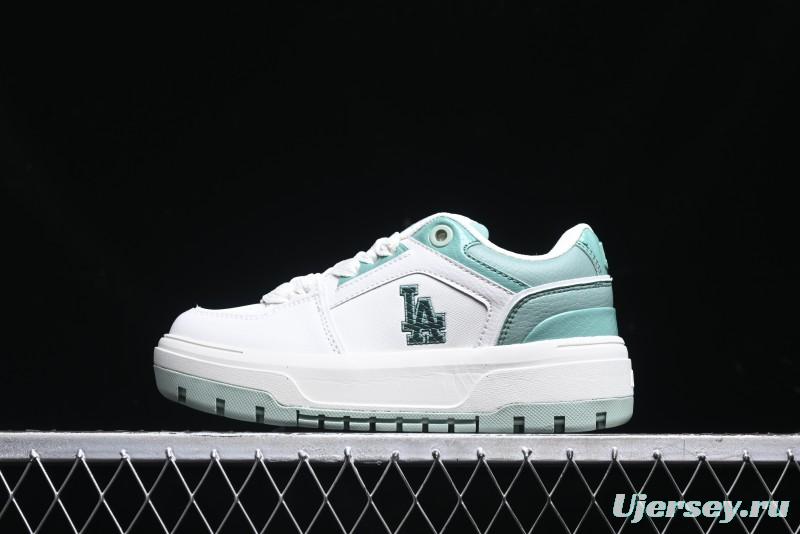 New York Yankees MLB Chunky Liner Wide Saffiano Platform Casual Sneakers - 3ASXCWN4N07MTM