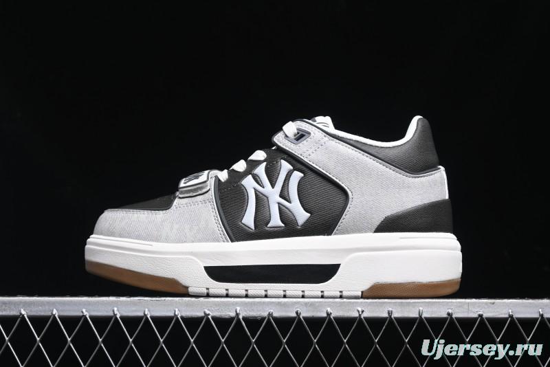 New York Yankees Chunky Liner Mid Denim Monogram Sandals with Velcro Closure - 3ASXCHL4N50GRS