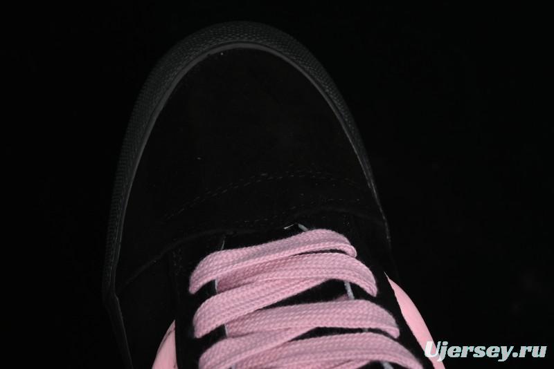 Vans Knu Skool Low Top Retro Sneakers in Black Pink with Big Logo - VN0009QC6BT1