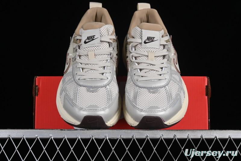 Nike Runtekk 3XL Cushioned Low-Top Retro Running Shoes with Anti-Slip Design - FD0736-103