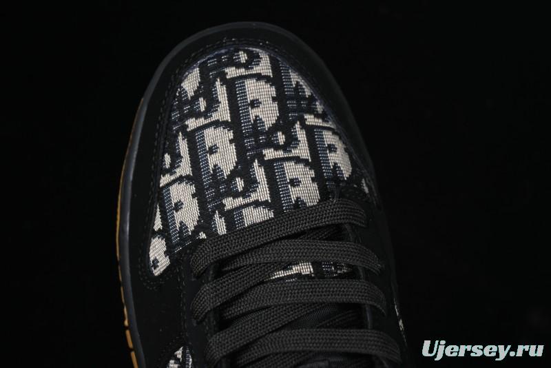 Nike SB Dunk Low APE Collaboration - Camouflage Black Swoosh Anniversary Custom Low-Top Casual Sneakers - KK1333-017