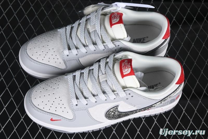 Nike SB Dunk Low The North Face Year of the Snake Collaboration Anniversary Edition Low-Top Casual Sneakers - DM6868-038