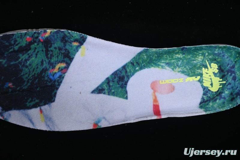 Nike SB Dunk Low "Mummy" Casual Skate Shoes with Tear-Away Fabric and Egyptian Theme - DM0774-111