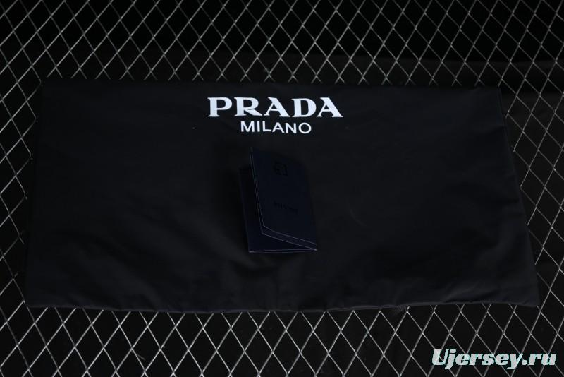 Prada Cloudbust Air Thunder Lifestyle Low-Top Sneakers with Anti-Slip and Wear-Resistant Design - 1E819L