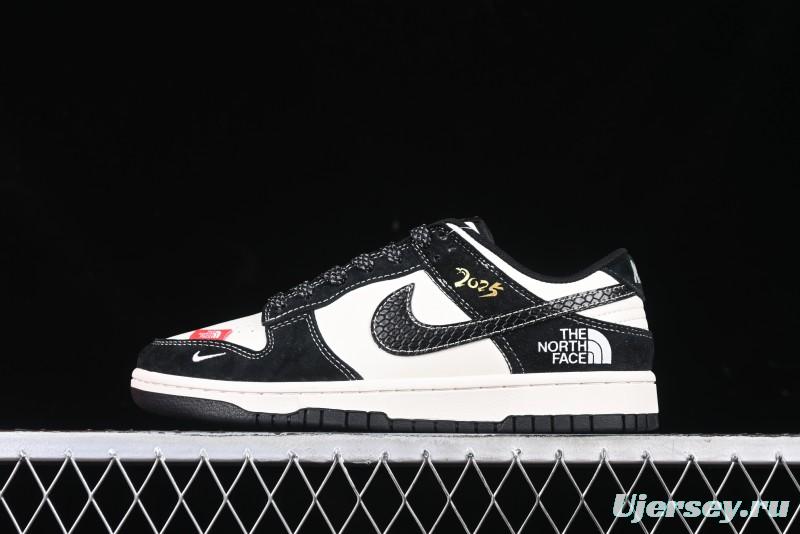 Nike SB Dunk Low The North Face Year of the Snake Black White Black Swoosh Anniversary Custom Low-Top Casual Sneakers - FC1688-210