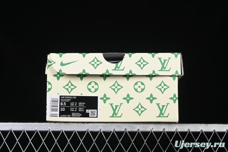 Nike Air Force 1 '07 Mid Casual Sneakers in Green - LL0222-002