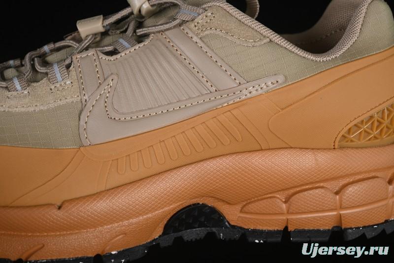 Nike Zoom Vomero 5 Retro Marathon Running Shoes with Thick Cushioned Sole and TPU Heel Support - HQ2181-200