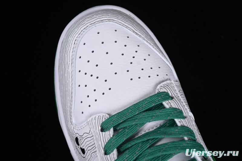 Supreme x Nike Dunk Low SB Skate Shoes with Zoom Air Cushion - XD6188-033