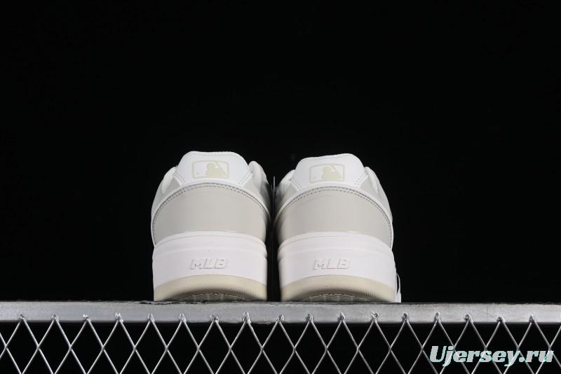 MLB Chunky Liner New York Yankees Lightweight Platform Sneakers with 6cm Height Increase - 3ASXCLB3N50IVS