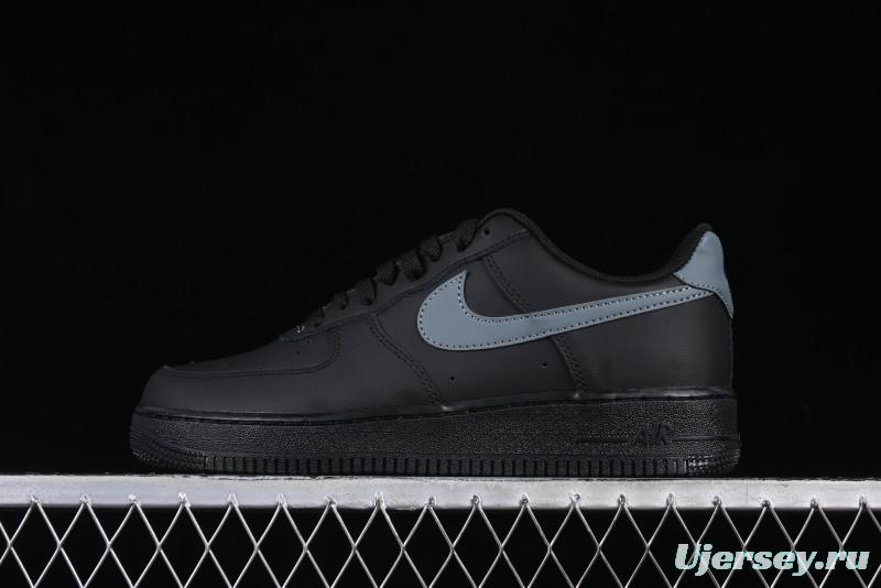 Nike Air Force 1 '07 Low Casual Sneakers with Full-Length Air Cushion - FJ4146-003