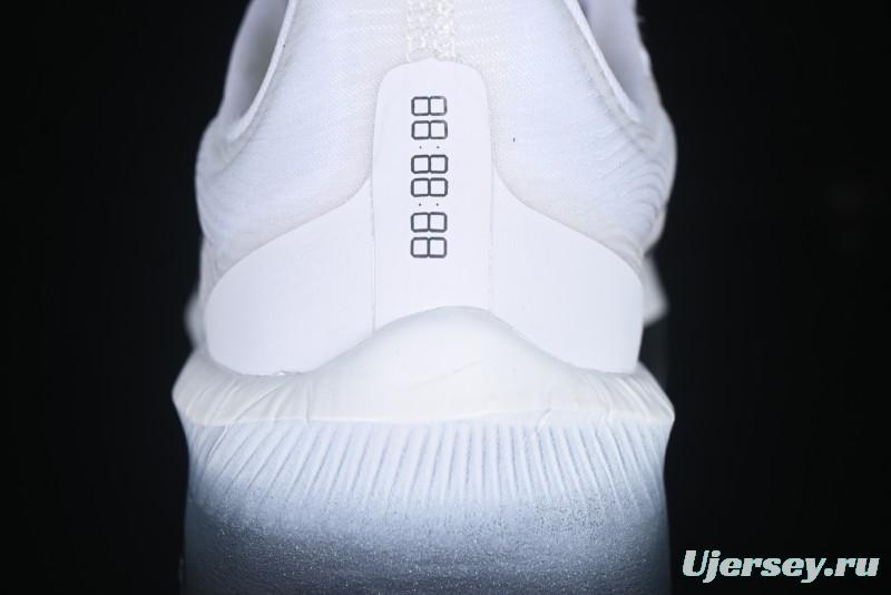 Nike Zoom Fly 6 Lightweight Responsive Running Shoes with React Foam and Carbon Fiber Plate - FN8454-100