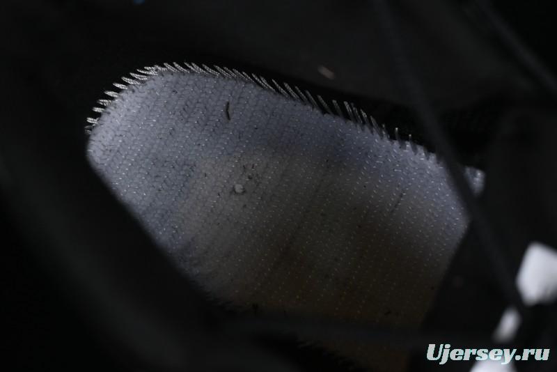 Nike Air Jordan 12 Retro Basketball Shoes in Black and Yellow - 130690-070