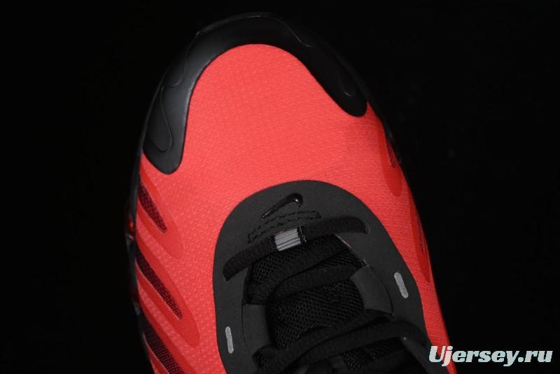 Nike Shox TL Nova - Red & Black High-Performance Sneakers