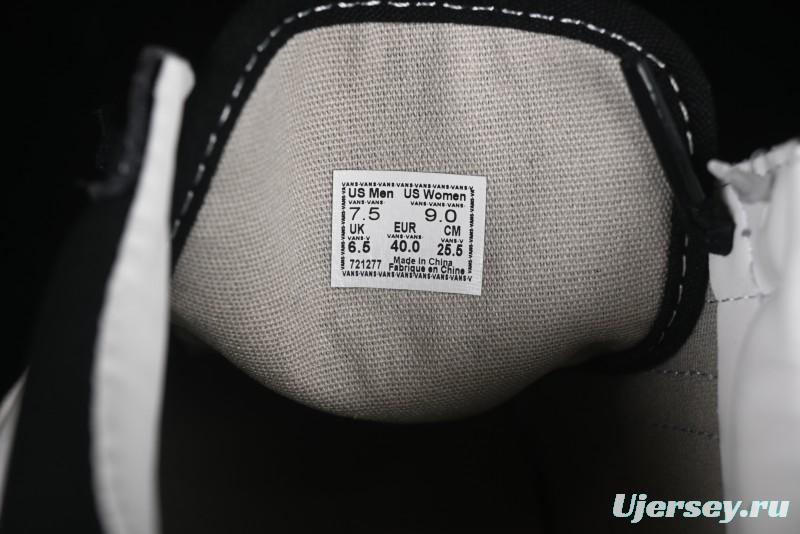 Vans Old Skool 36 Low-Top Retro Skate Shoes - VN000D57BLK