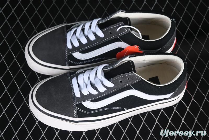 Vans Premium Old Skool 36 Retro Skate Shoes with Cushioned Insole - VN000D56239