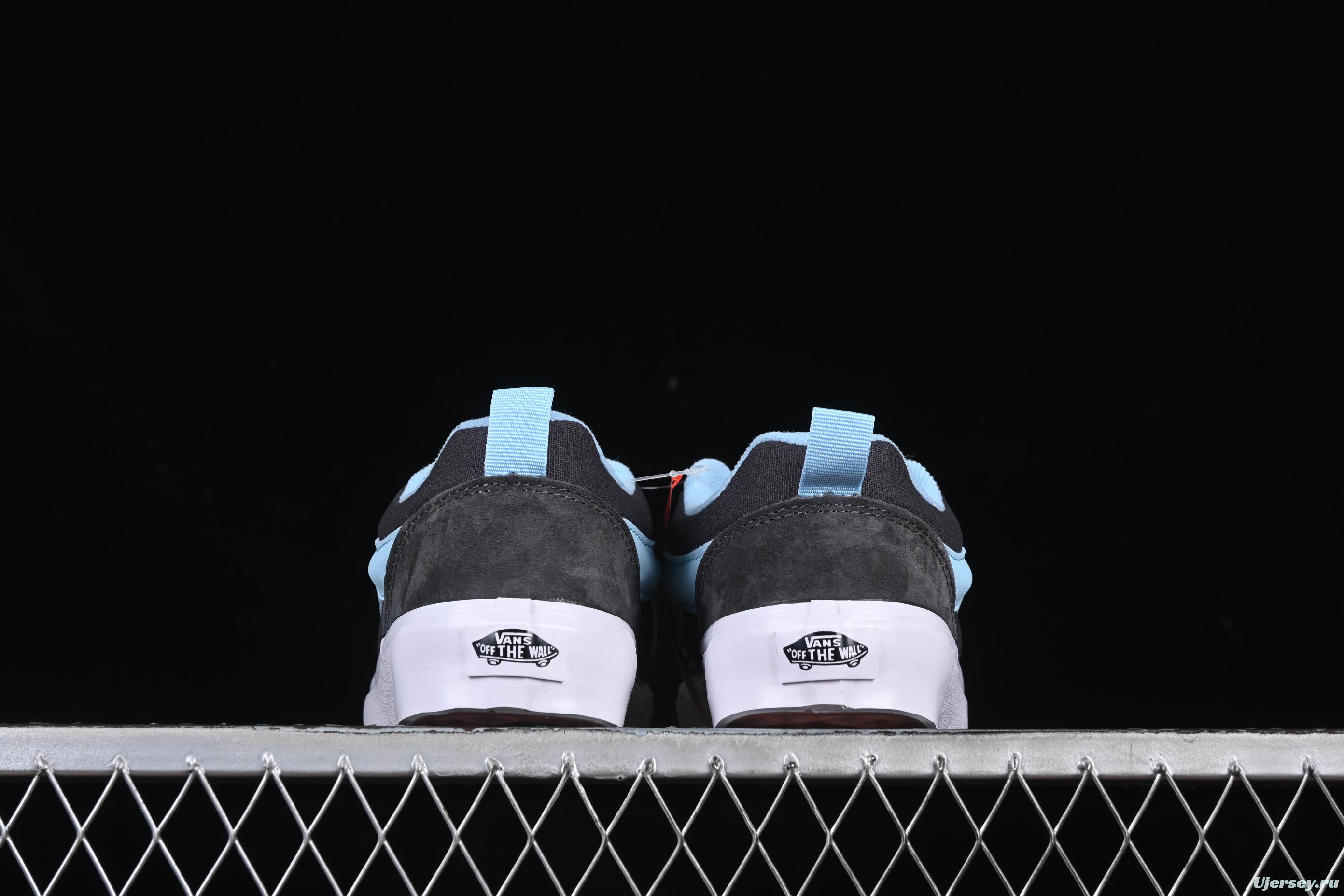 Vans Knu Skool Low-Top Retro Chunky Sneakers - VN000D6CJDG