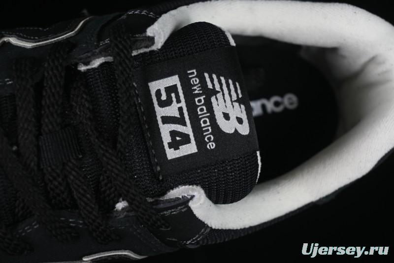 New Balance 574 Classic Black Sneakers - Timeless Style & Comfort