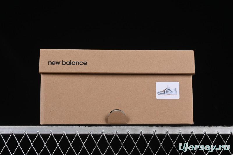 New Balance 530 Metallic Silver Sneakers – Stylish & Sporty Design