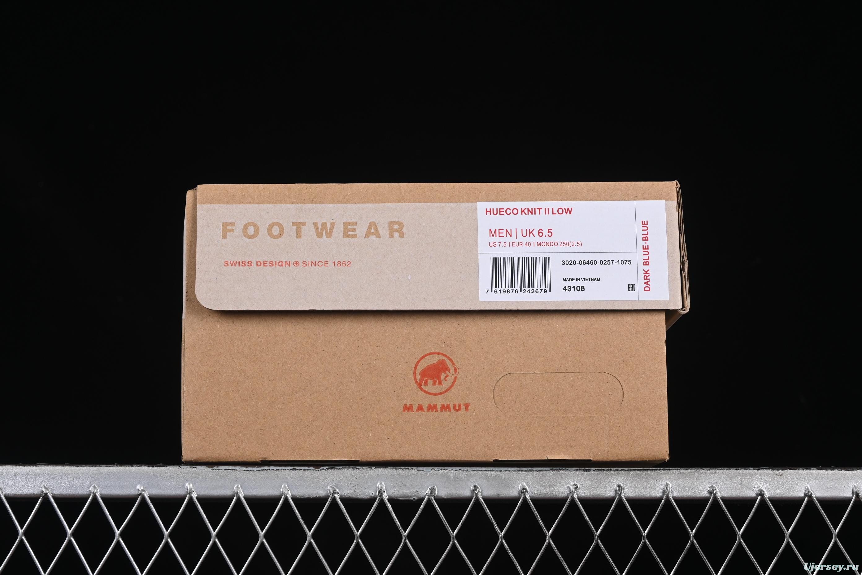 Mammut Hueco Knit II Low Hiking Shoes with Cushioning Anti-Slip and Wear-Resistant Design - 43106