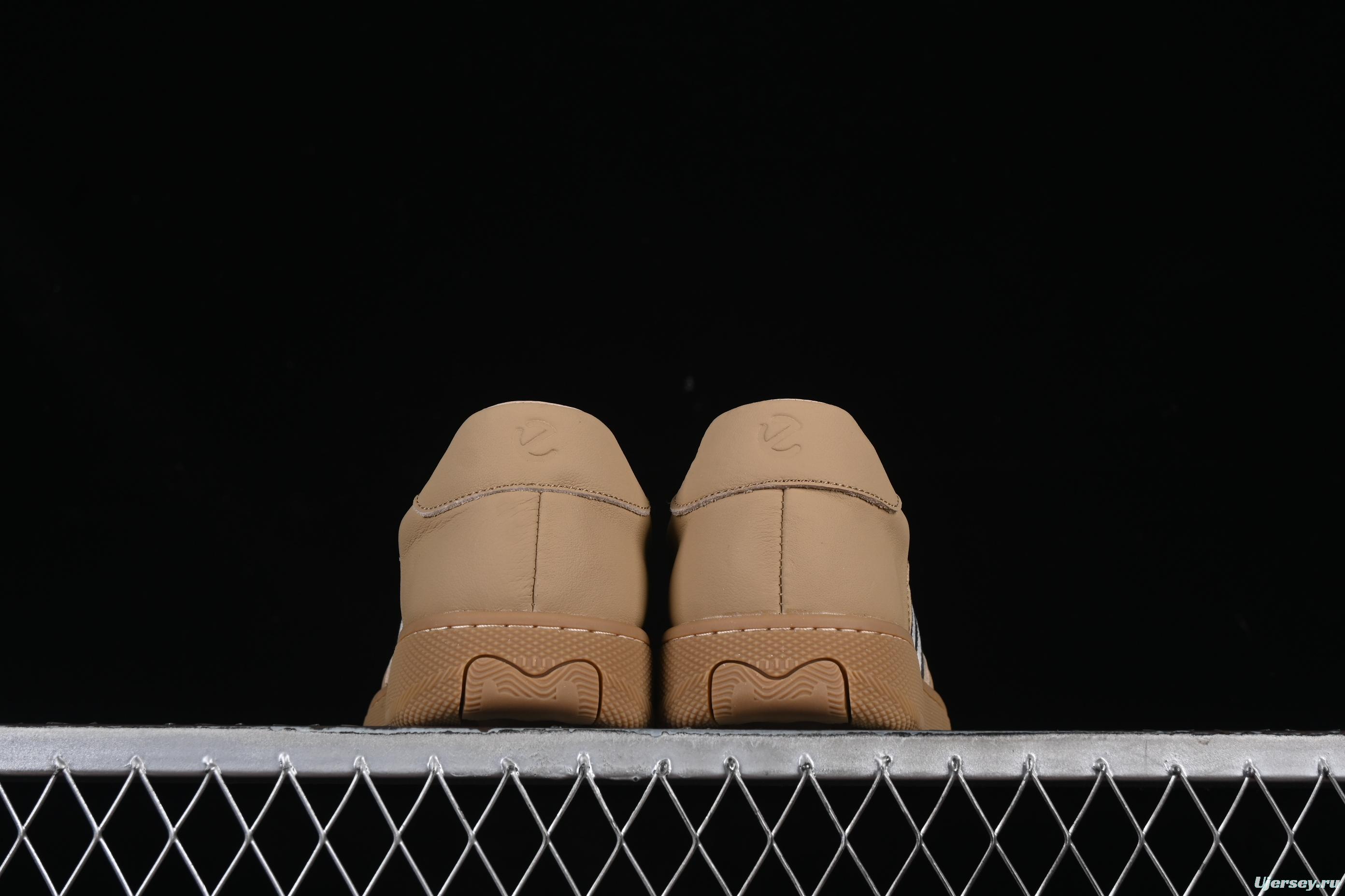 Ecco Street Flow Bicolor Casual Sneakers with Lightweight Cushioning - 63750101002