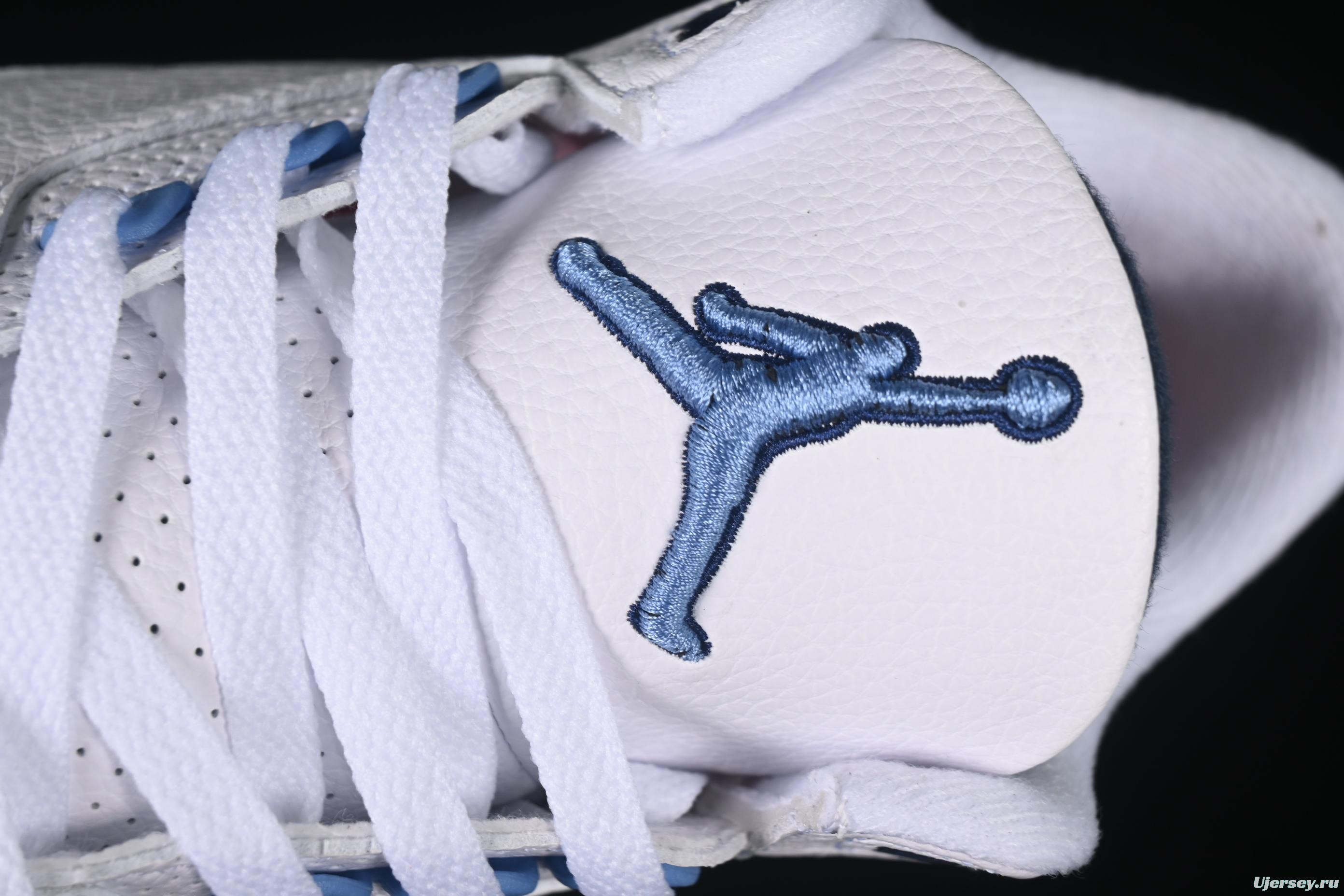 Nike Air Jordan 3 Retro UNC White Blue Cracked Leather Basketball Shoes - CT8532-104