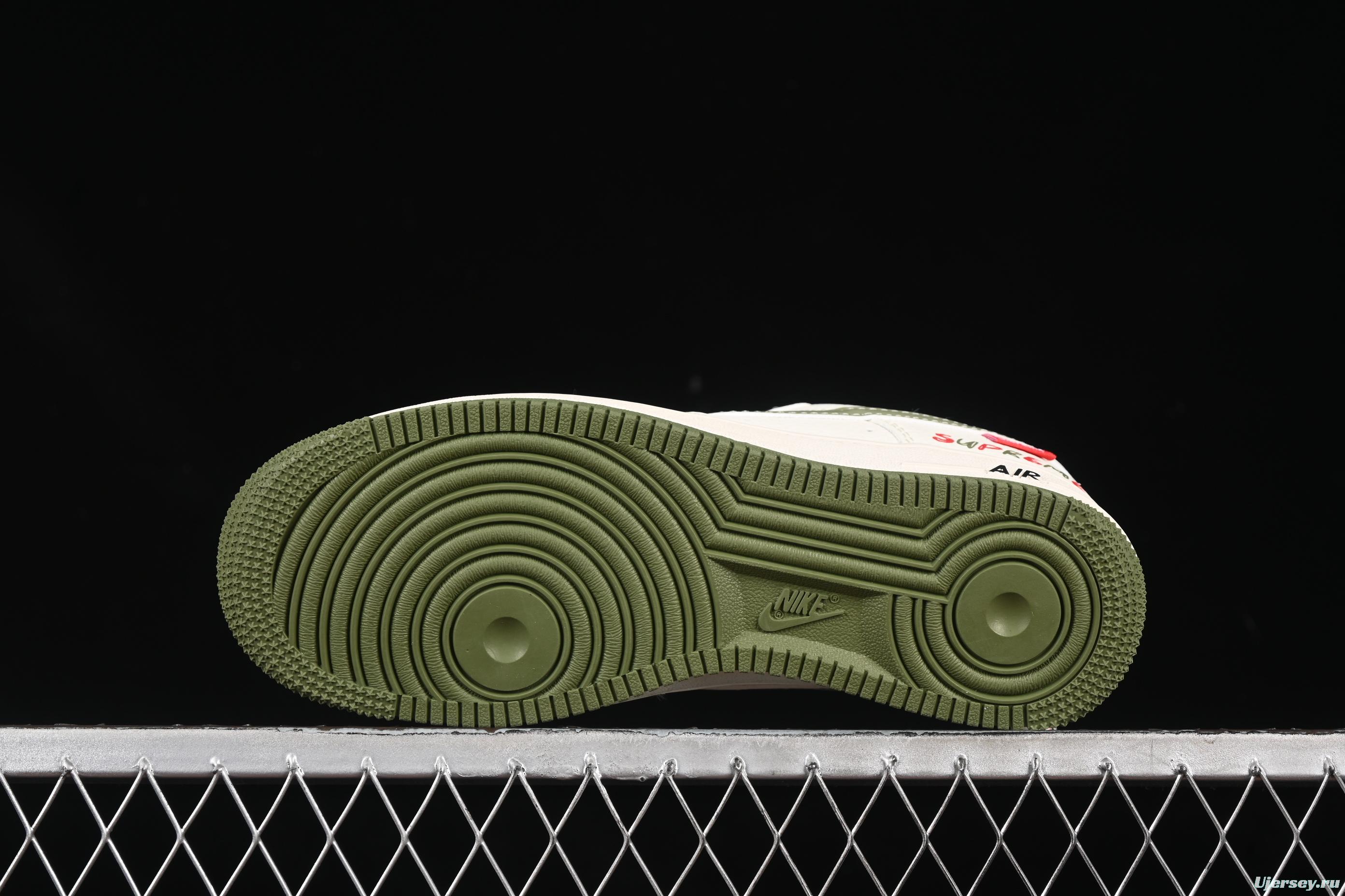 Nike Air Force 1 '07 Low Supreme Collaboration Military Green Red Logo Casual Sneakers - XS1958-566