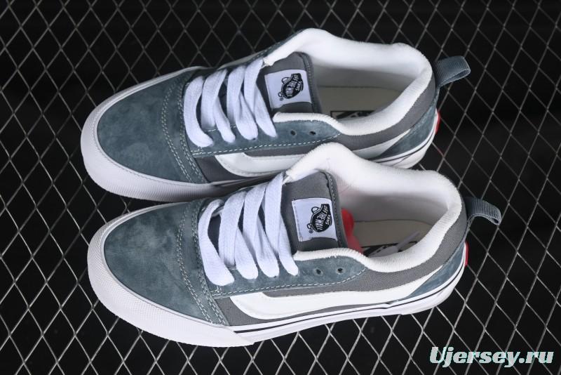 Vans Knu Skool Low-Top Retro Chunky Sneakers - VN0009QC6BT