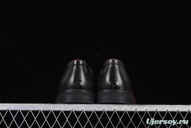 ECCO London Collection Slip-On Business Men's Leather Shoes with Wide Toe Design and Innovative Sole - 61160801002