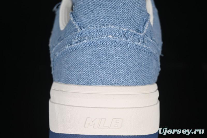 New York Yankees MLB Chunky Liner Lightweight Platform Sneakers with Hook and Loop Closure - 3ASXV015N50BLS